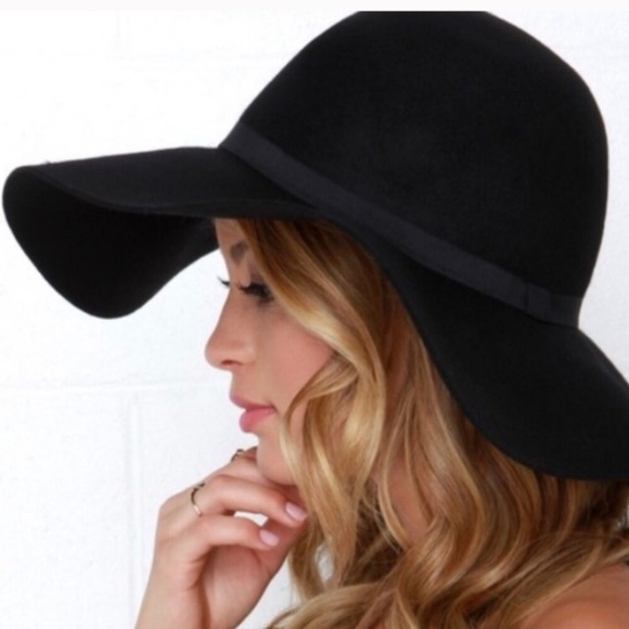 black floppy hat target